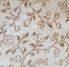 Vintage Sewing Fabric VIP Cranston Beige Tan Calico Viney 1ydx45" Cotton