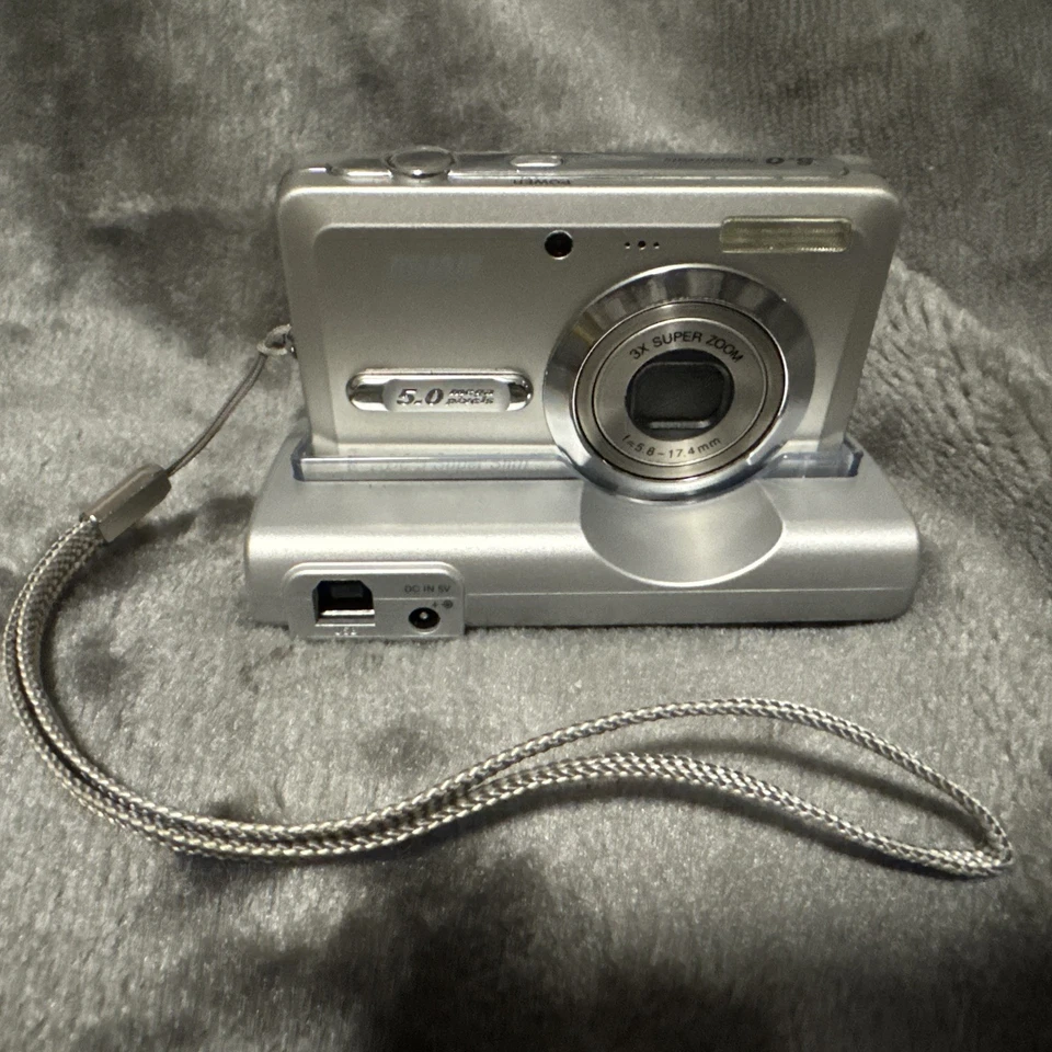 Revue DC 5 Super Slim Vintage Digitalkamera Getestet Top Zustand Funktioniert