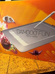 Wacom Bamboo Fun Pen & Touch Graphics Drawing Tablet USB