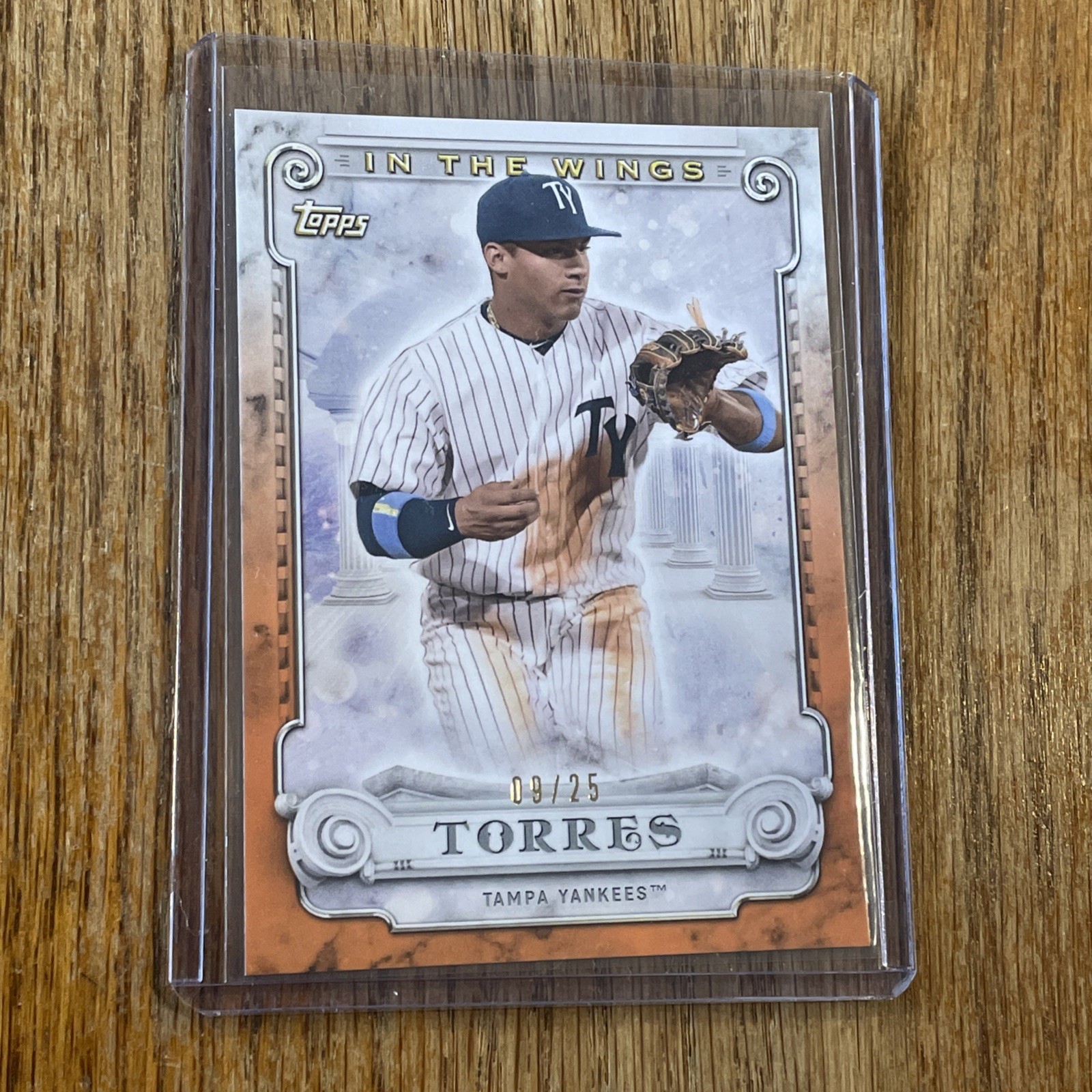 GLEYBER TORRES 2017 TOPPS IN THE WINGS ITW-GT  #09/25 SSP INSERT Yankees