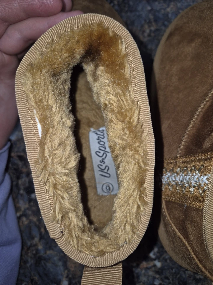 US Sports Girls Winter Boots (Fakie Uggs) Fur Brown Girls (Size: 6) Snow Boots - Image 4 of 4