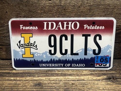 UNIVERSITY of Idaho Vandals license plate - 9CLTS
