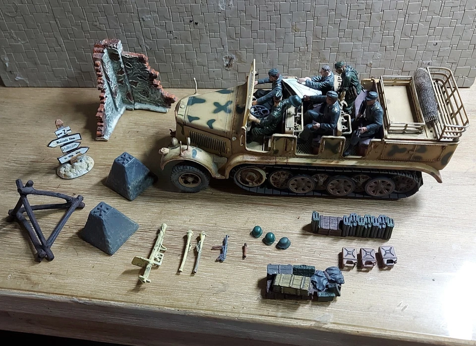 Forces of Valor 1/32 German Sd.Kfz. 7 Half-Track D-Day, France/Normandy 1944 - Bild 3 von 4