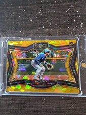 2025 Panini Select - Diamond Level Matt Shaw Gold Cracked Ice /10