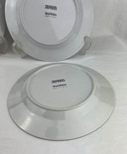 Tienshan Magnolia Flower Salad Plates 8" Red White Set of 4 EUC - Picture 12 of 15