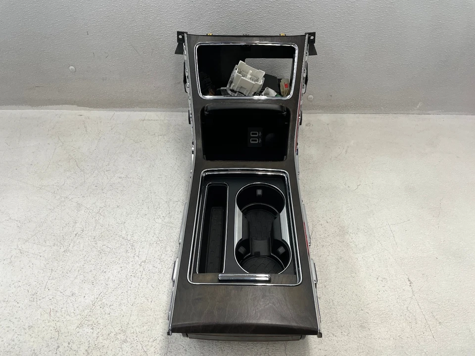 17-20 Lincoln Continental Center Console Cup Holder Storage Compartment 1589 OEM - Image 4 of 4