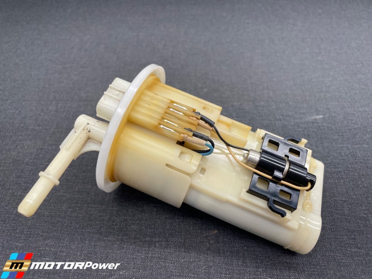 15-20 Yamaha YZF R1 Fuel Pump Sender Unit Genuine OEM UC-T35YU55