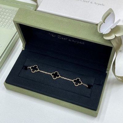 Van Cleef & Arpels Vintage Alhambra 5 Motif Bracelet Yellow Gold