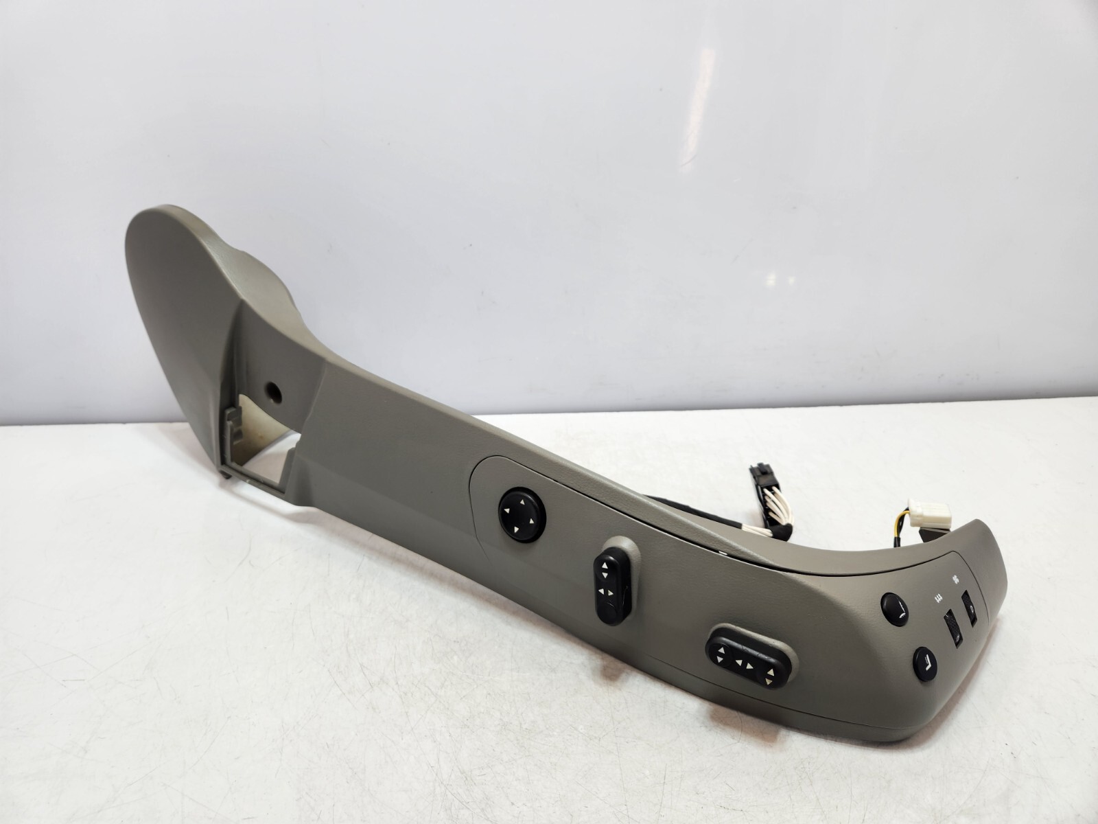 ✅ 03-13 OEM Maserati Quattroporte M139 Front Right Seat Control Memory Switch