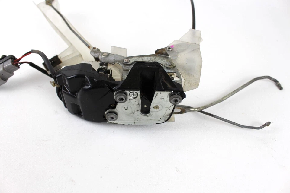 Actuador de pestillo de cerradura de puerta delantero derecho pasajero Toyota RAV4 96-00 probado ♻ Foto 3 de 4