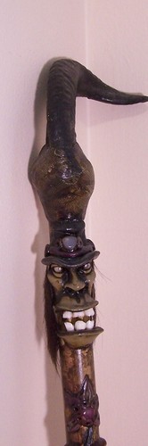 Vintage Tribal Cane Walking Stick with Ram's Horn Handle, Faces, Teeth & Fur - Picture 2 of 3