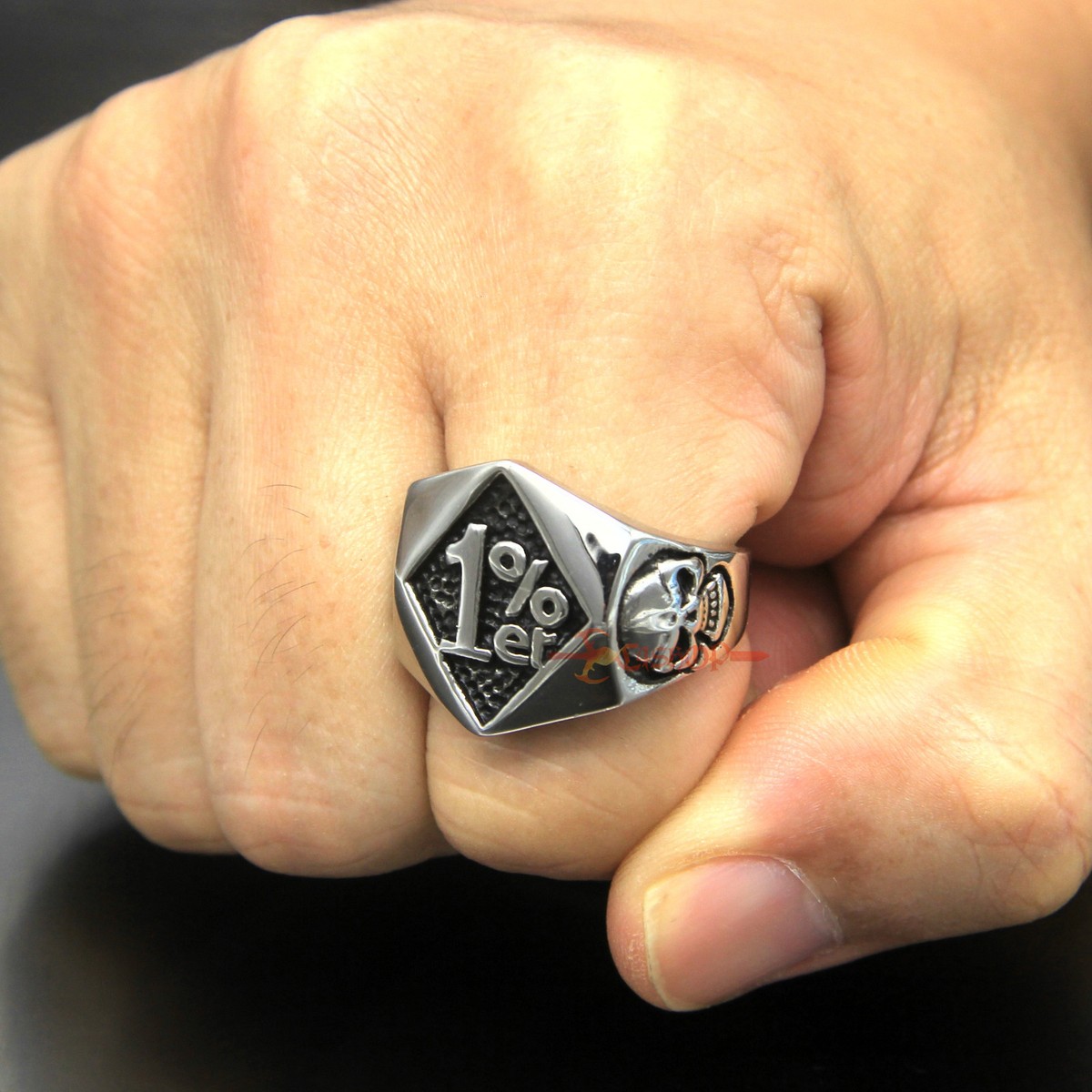 Anello con teschio piccolo in acciaio inossidabile 316L per uomo Punk