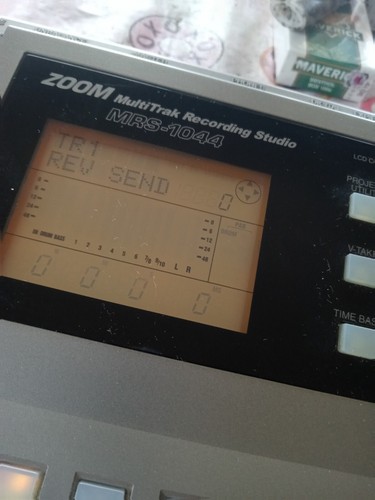 Zoom MRS-1044 MultiTrak Recording Studio Recorder  - Bild 2 von 16