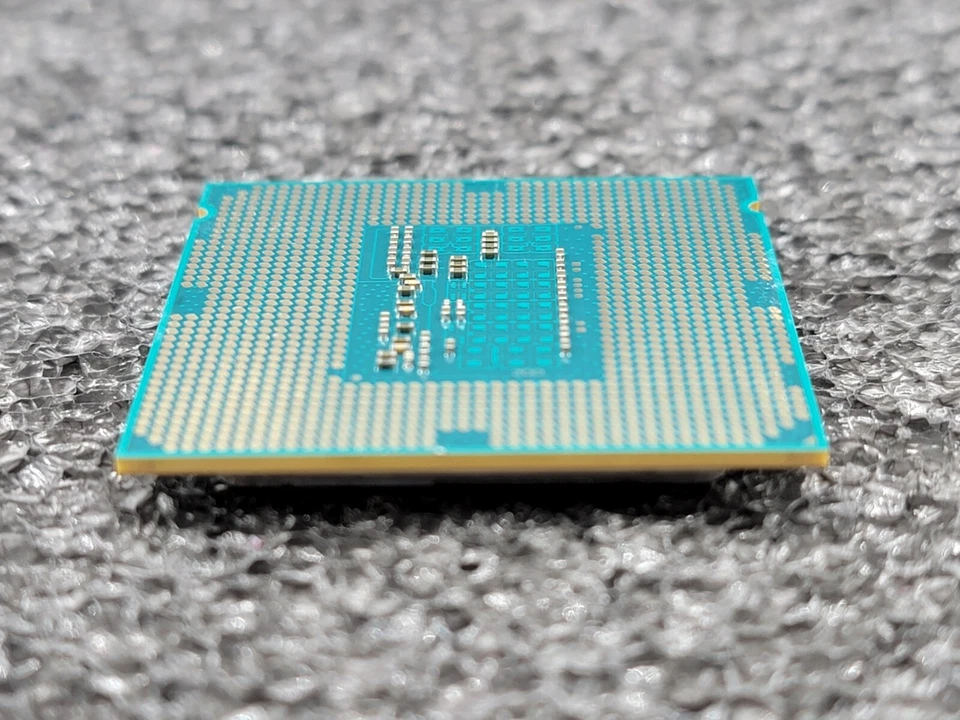 Procesador Intel Xeon E3-1245 v3 8M caché, procesador SR14T de 3,40 GHz Foto 2 de 3