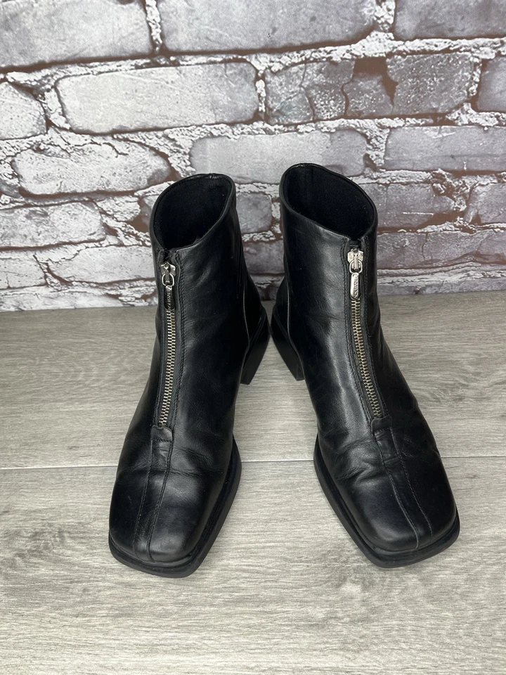 Botas Aquatalia Italia Cuero Negro Cremallera Central Tacón al Tobillo Mujer Talla 8M US/39EU Foto 4 de 4