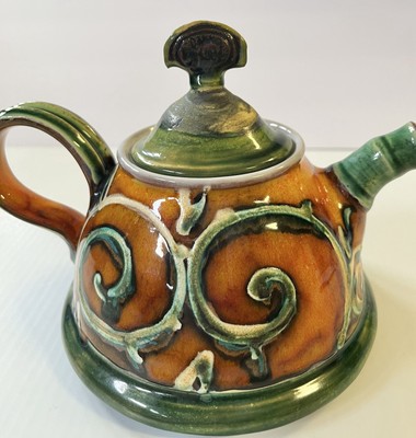 Ceramic Teapot Raised Pattern GORGEOUS