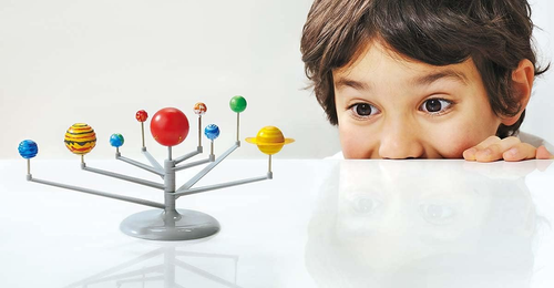 00-03257 Kidzlabs Sistema Solare Da Tavolo Luminescente | Kit Educativo STEM per - Foto 3 di 12