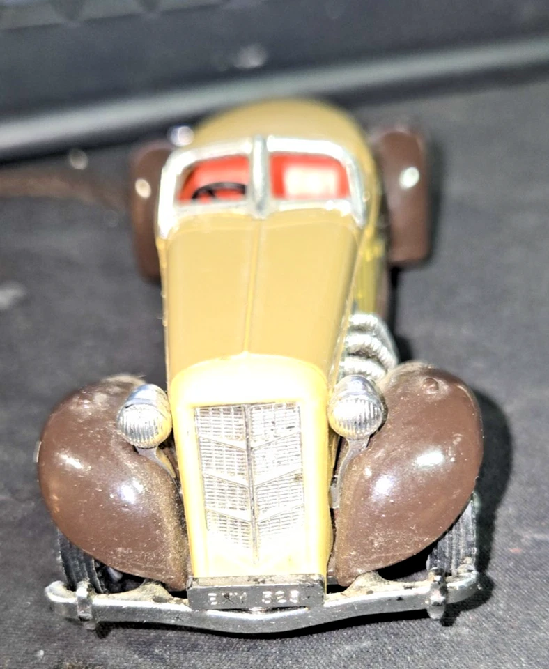 Lesney Models of Yesteryear 1979 No. Y-19 Matchbox 1935 Auburn 851 Speedster Foto 2 de 4