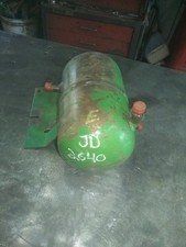 John Deere 2640 Tractor, Hydraulic Oil Reservoir.