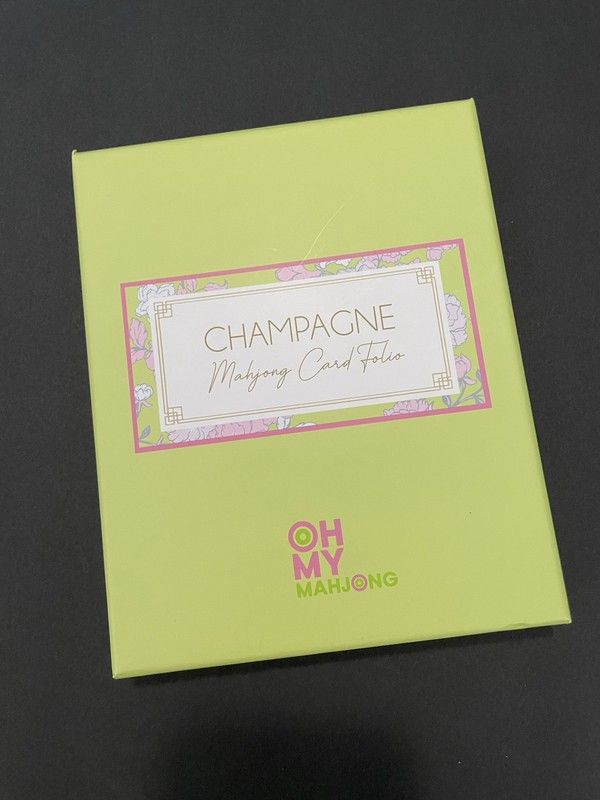 Oh My Mahjong Champagne Card Folio