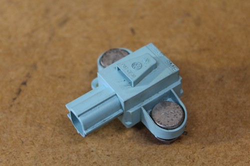 Audi A6 C6 4F Airbag Steuergerät Crash Sensor vorne 4F0955557