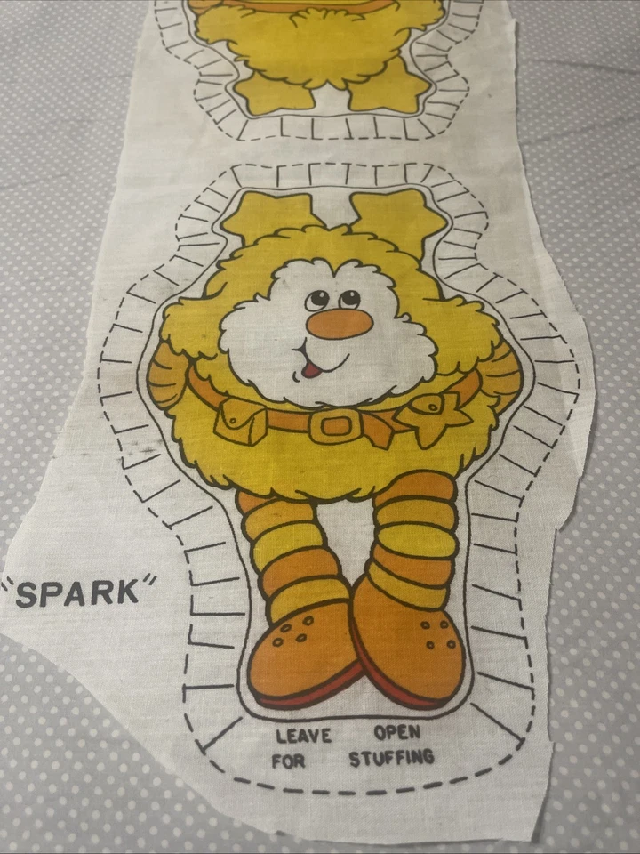 Panel de tela Rainbow Brite corte y costura amarillo Sprite SPARK AÑOS 80 TIENE MANCHAS leer Foto 4 de 4