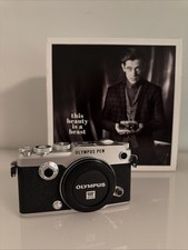 Olympus PEN-F Silber 9.600 shutter count