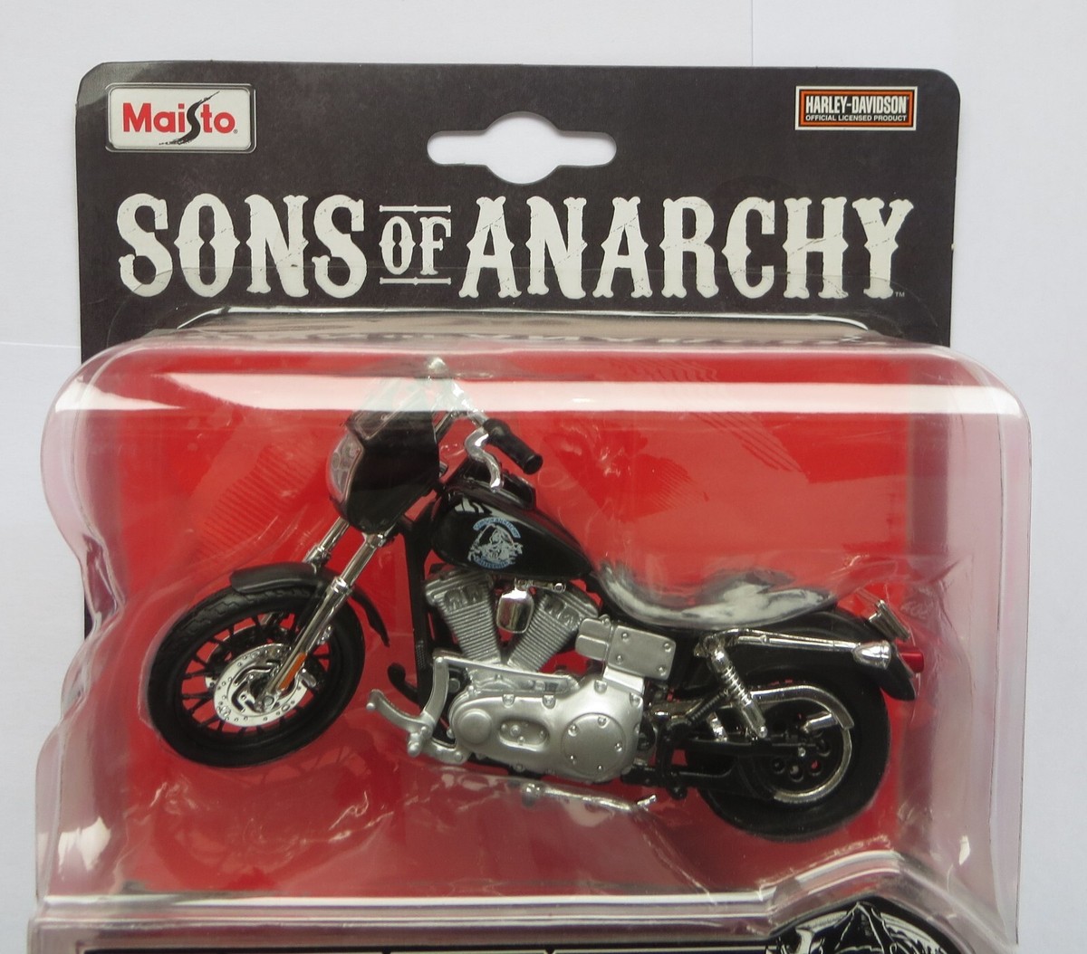 Sons of Anarchy Clay Morrow Harley Davidson Dyna Super Glide Sport