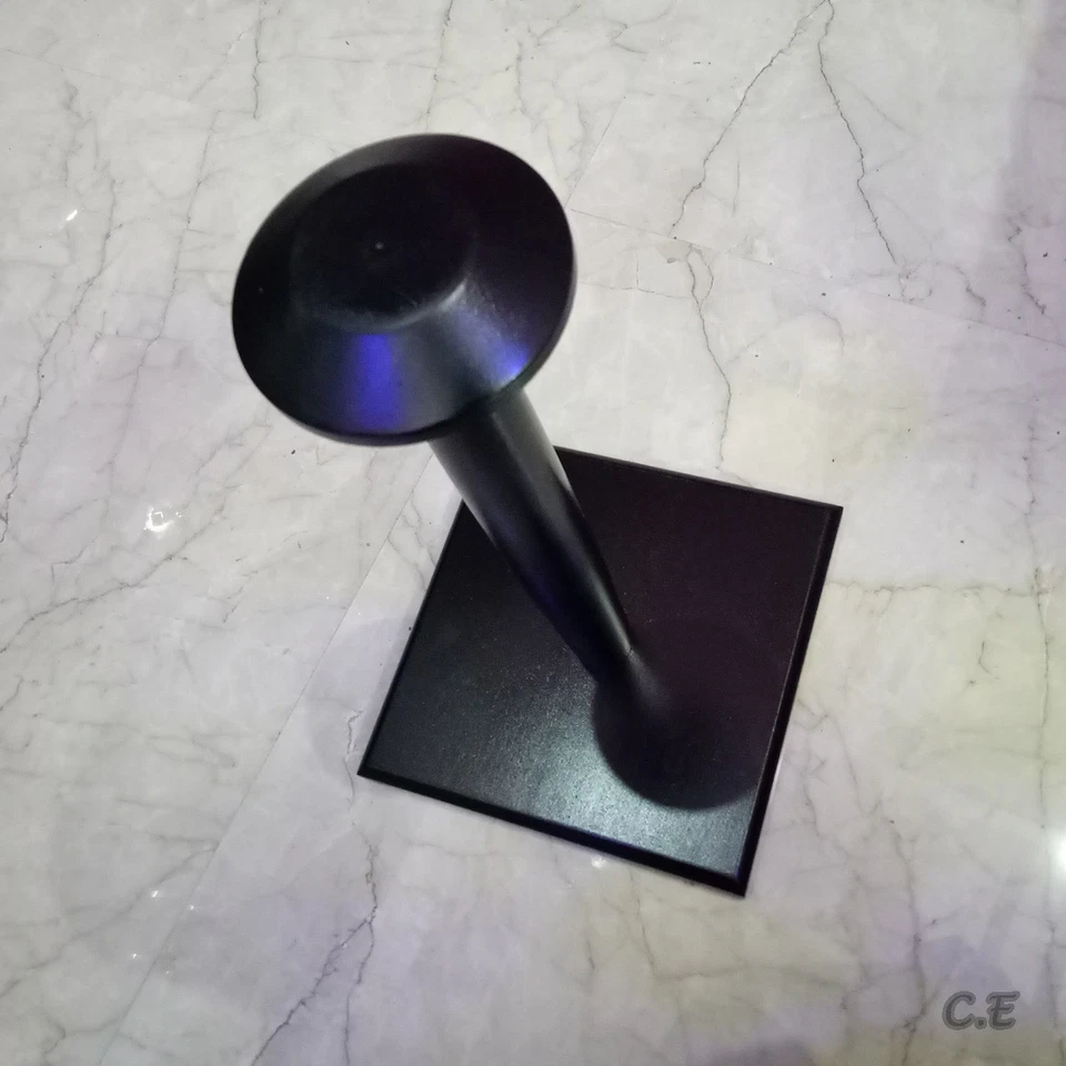 CASCO BLINDADO SOPORTE DE MADERA NEGRO SOPORTE DE MADERA PARA POSTE DE EXHIBICIÓN PARA SOPORTE DE CASCO  Foto 2 de 4