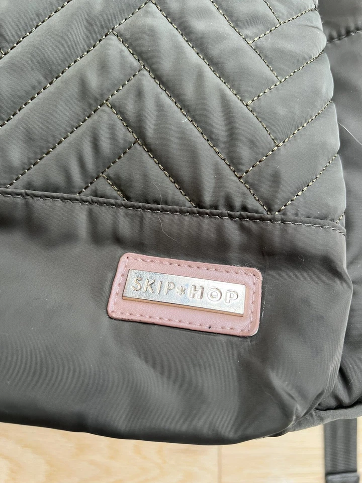 Skip Hop Diaper Bag Backpack Olive Green  Suite 6 in 1 Baby Travel Bag Set Zip - Image 2 of 4