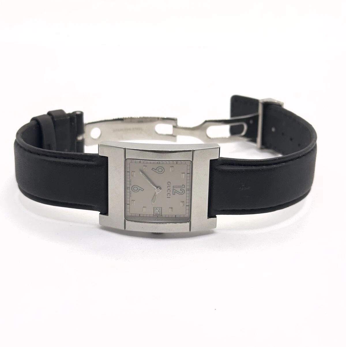 Montre à quartz Gucci 7700M en acier inoxydable