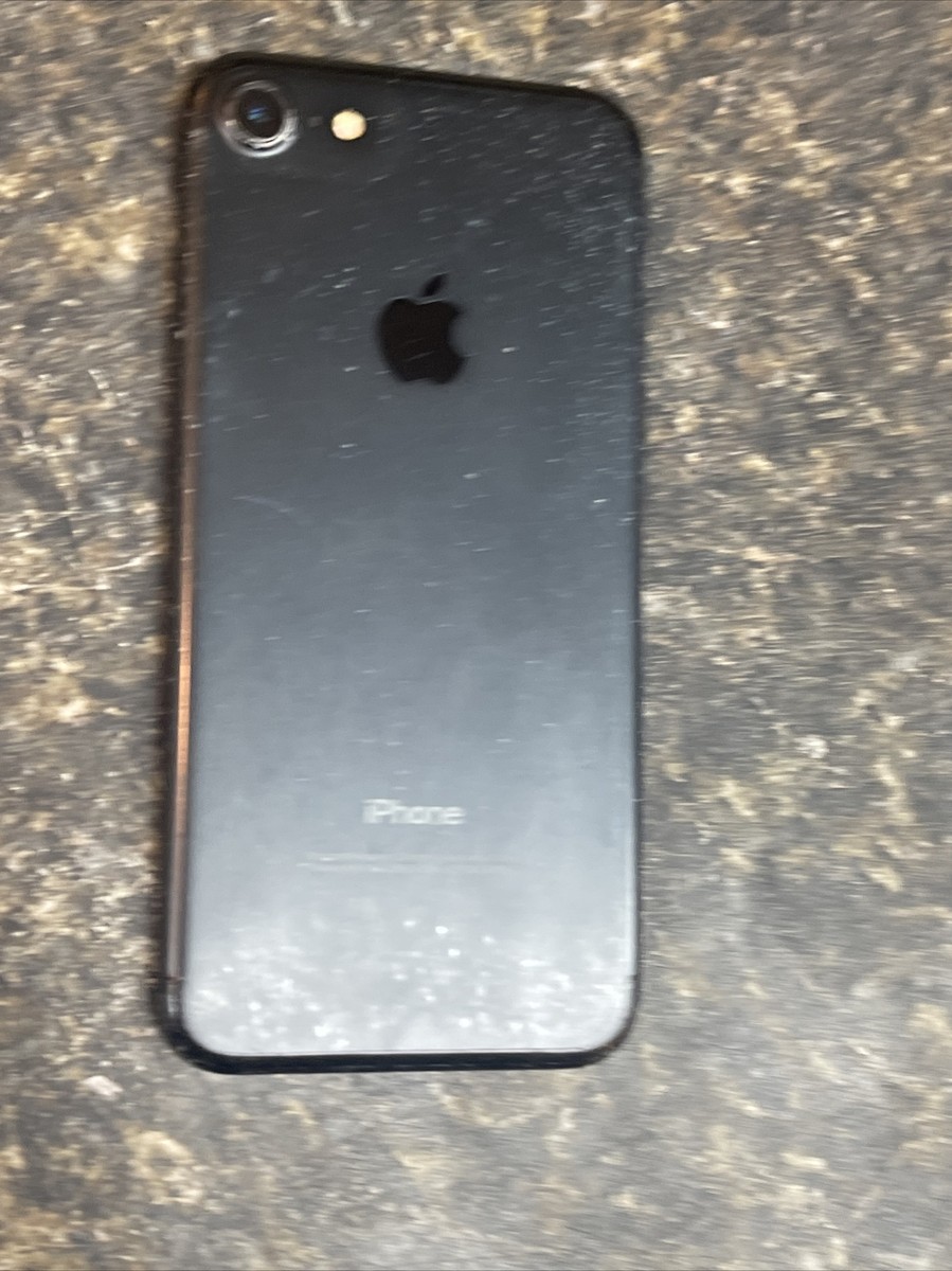 Apple iPhone 7 - 128GB - Factory Unlocked - Black - Clean Apple iPhone 7 - 128GB - Factory Unlocked - Black - Clean