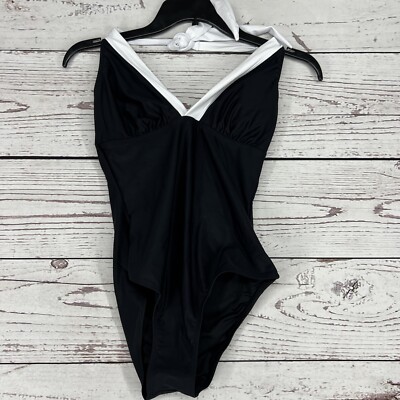Cupshe Halter Neck Swimsuit Tummy Control Tropical Shirred Halterneck Tummy Control One-Piece