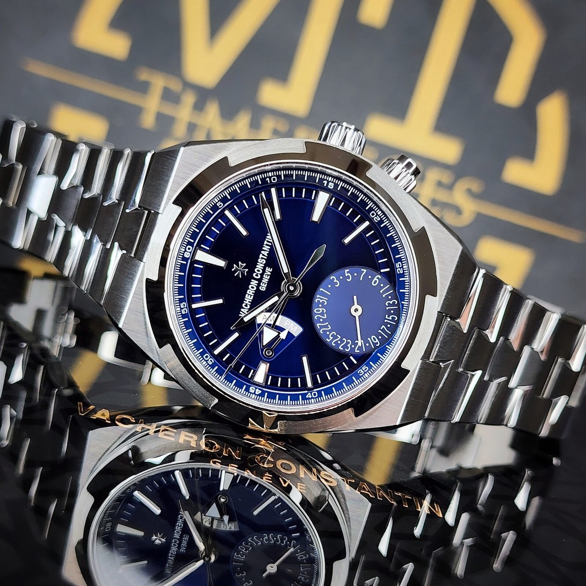 MINT VACHERON CONSTANTIN OVERSEAS 41MM 7900V BLUE DIAL DUAL TIME