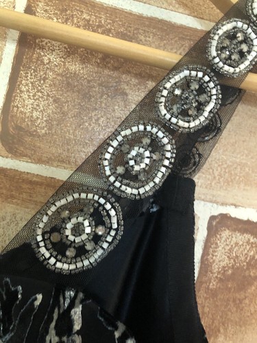 Badgley Mischka abito blusa svasato con spalline e perline dalla XS alla S - Foto 6 di 12