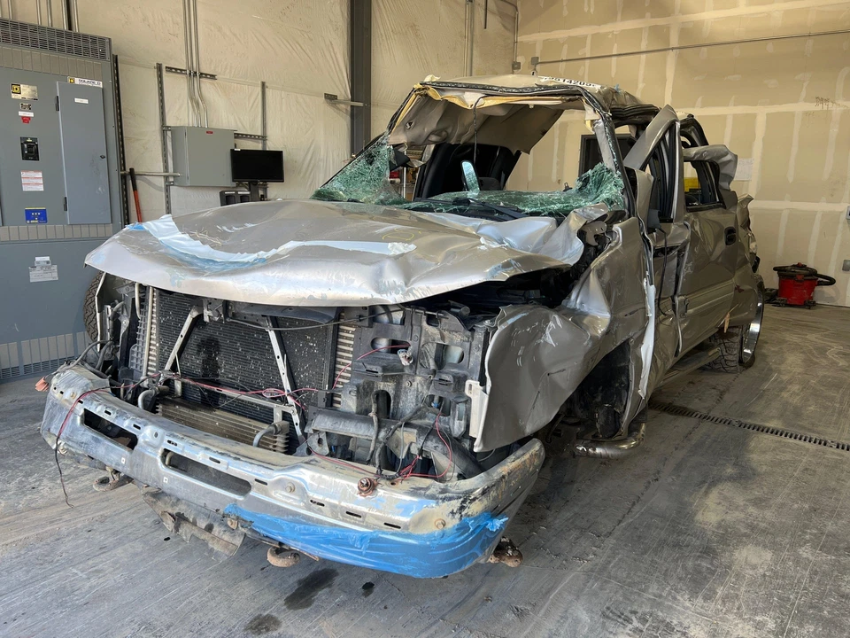 Rear Axle 11.5" 3.73 Ratio GT4 Fits 01-07 Silverado 2500 Foto 3 de 4