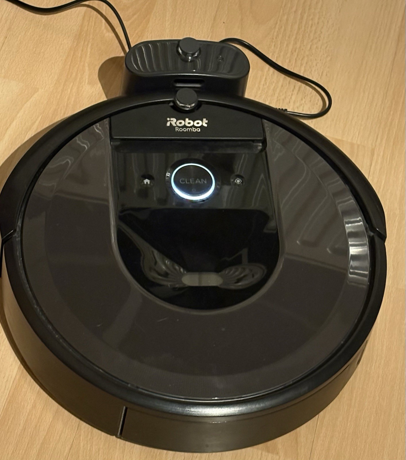 Robot aspirador iRobot Roomba i7 - negro (como nuevo)