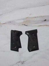 Beretta 92S pistol grips Fits Early 92 Bottom Mag Release ONLY FACTORY LOGO Vtg