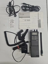 ICOM Navicom IC-A21 VHF AIR BAND TRANSCEIVER - Tested w/ Charger Cords Manual