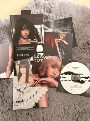 LE SSERAFIM [HOT] 5th Mini Album COMPACT Ver./ CD+Foto Buch+Sticker+2 Karte+GIFT