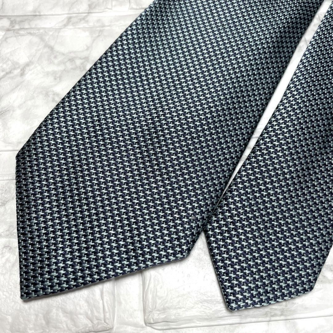 Tiffany Co. TC Luxury Necktie Tie Mens Unisex ALL SILK