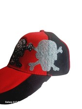 SKULL AND CROSSBONES Red/Black SNAP BACK BASEBALL HAT ONE SIZE