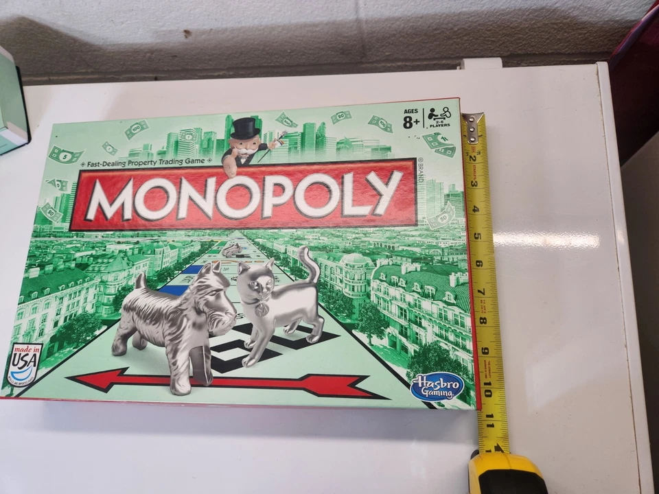 MONOPOLY Board Game Classic With The Cat Token HASBRO Ages 8+ Players 2-6  - Image 4 of 4