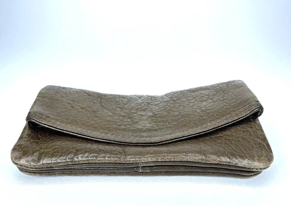 #ANTHROPOLOGY Cartera de Mujer VERDE Cuero Guijarro Plegable Bolso sin Mano 7.5" x 4.25 Foto 4 de 4