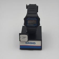 Casio Watch F-105W-1A Illuminator Digital Watch Retro Classic EL Backlight
