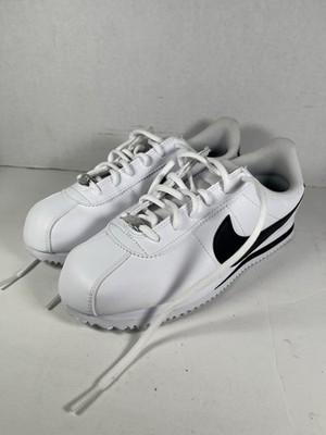 Nike Cortez Basic SL (GS)  Youth Size 7Y White/Black 904764-102 - NICE!