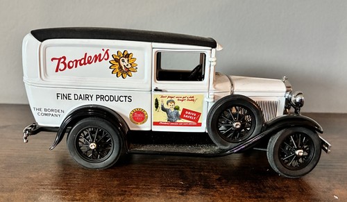 Danbury Mint Borden's Delivery Truck Bundle x4 NO BOXES/ONLY 1 COA - Afbeelding 4 van 9