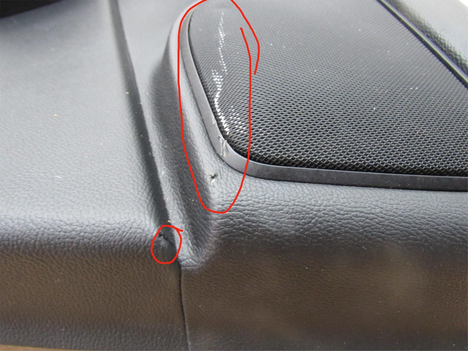 Maserati Levante 2018 Rear Right Passenger Door Cover Trim Panel 16-24 ;#4