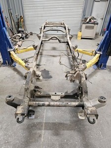 USED 07 SIERRA K3500 CLASSIC 167" 4x4 BARE FRAME HAD LIFTKIT Los Angeles