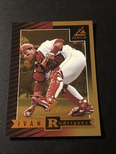 1998 Pinnacle Zenith Z Gold /100 Ivan Rodriquez #19